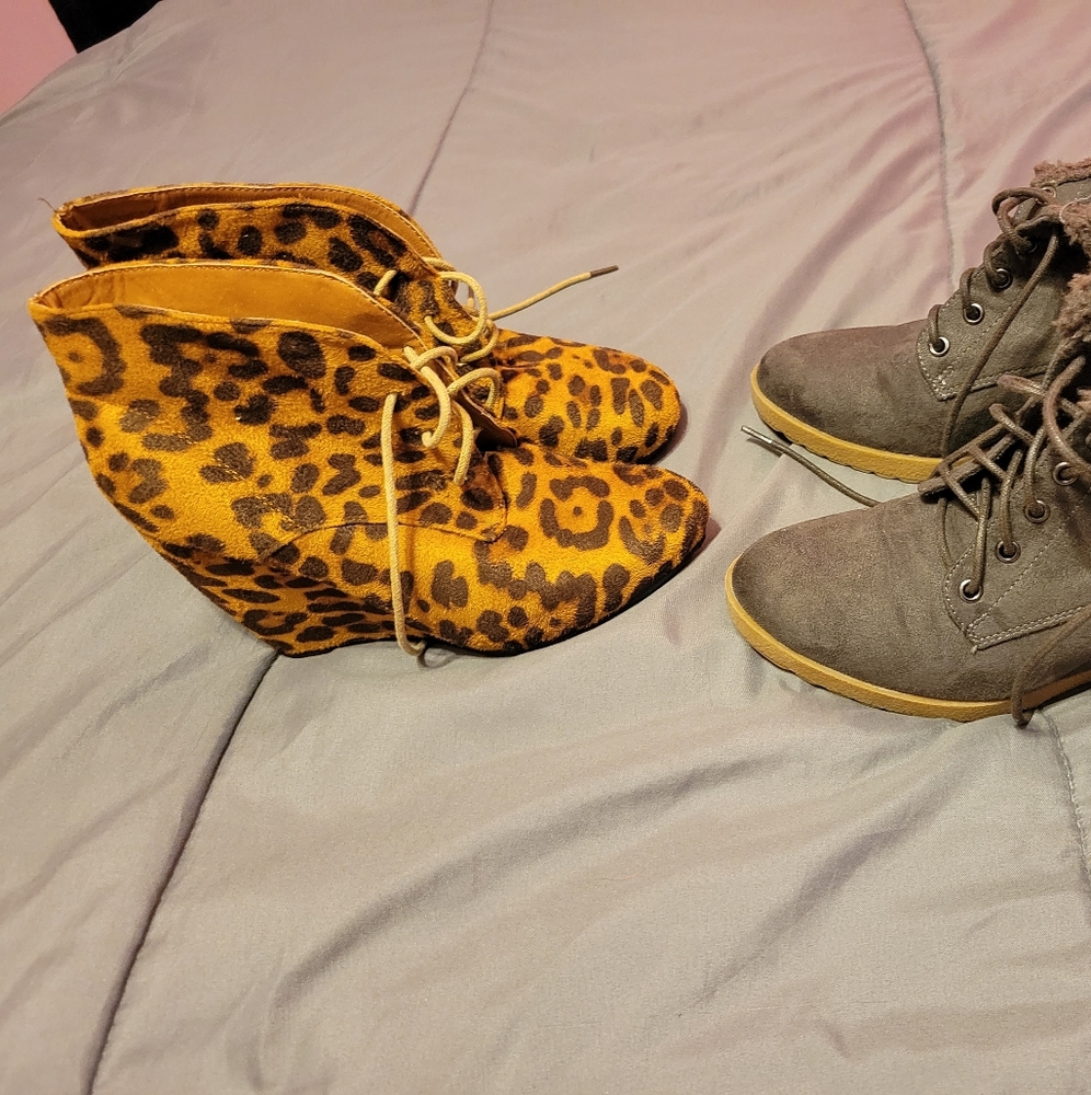 Cheeta print ankle wedges booties